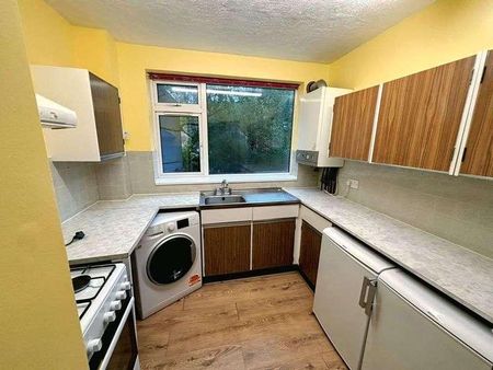 Richard Court, Alston Road, High Barnet, Barnet, Hertfordshire, EN5 - Photo 3
