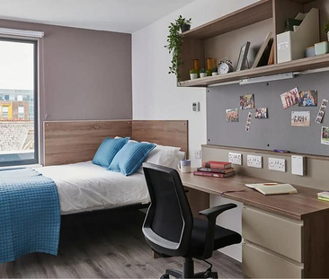 1 bedroom in a flat share to rent - Photo 3