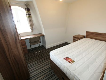 Flat to rent on - Photo 4