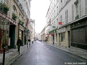 Logement à Paris, Location meublée - Photo 3