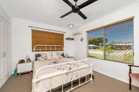 The Perfect Location, Layout & Lifestyle-Complete with Exceptional Entertaining Spaces! - Photo 2