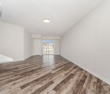 For Lease - 610 Farmstead Drive Unit# 320, Milton, Ontario - Photo 6