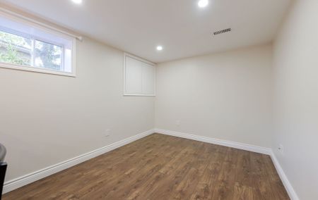 For Lease - 2699 Sherhill Drive Unit# Lower, Mississauga, Ontario - Photo 5