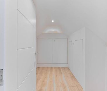 3 bedroom flat to rent - Photo 1
