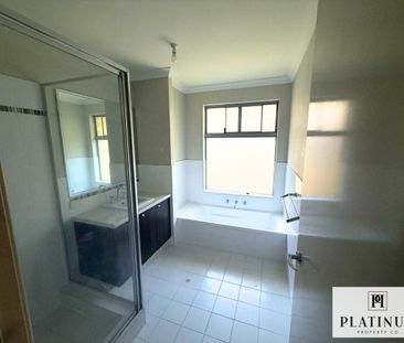 Fresh, Bright & Centrally Located - Photo 4