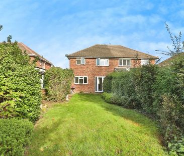 3 bedroom semi-detached house to rent - Photo 5