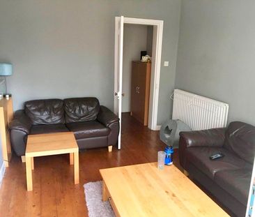 4 Bed Detached House, Nile Road, SO17 - Photo 1