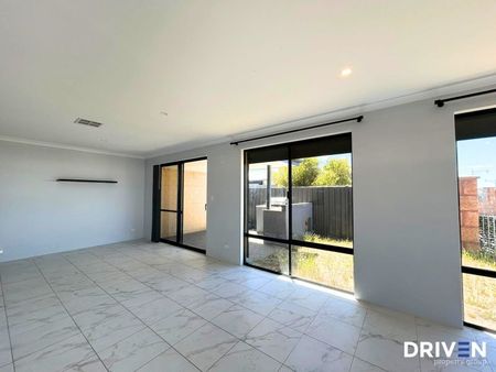 Modern Comfort & Style in Banksia Grove - Photo 5