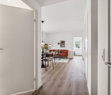 Skøn og lækker 2-værelses lejlighed med altan - Foto 6