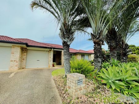 Beautiful low set home with a large covered outdoor living space offers the Superb Wellington Point Lifestyle you should never miss! - Photo 4