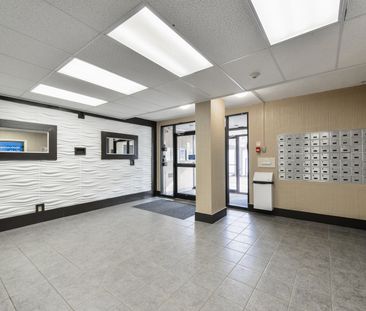 12020 49 Avenue Northwest, Alberta, T6H 5B5, Edmonton - Photo 1