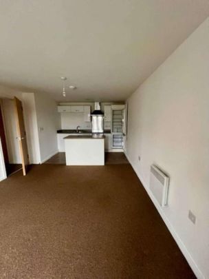 Spires View, Warrington, WA1 - Photo 1