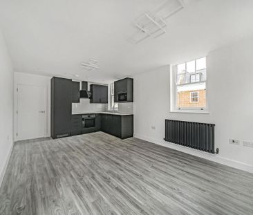 2 bedroom flat to rent - Photo 6