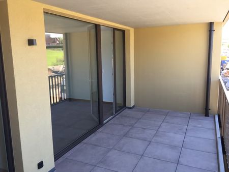 2.5 Zimmer, 60 m², 1. Stock - Foto 2