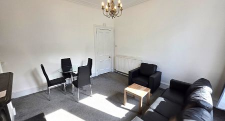 P1957: Rosemount Place, Rosemount, Aberdeen - Photo 2