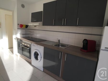 Location Appartement 2 pièces 45m² MONTPELLIER 34080 - Photo 2