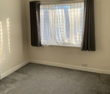 3 Bed Terraced House, Broadyates Road, B25 - Photo 4