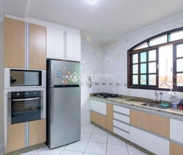 Casa com 3 quartos e 204m² para alugar em Bangú, Santo André. - Photo 2