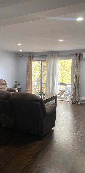 4 1/2 IMMEDIATE - 2E ETAGE - LASALLE - Photo 1