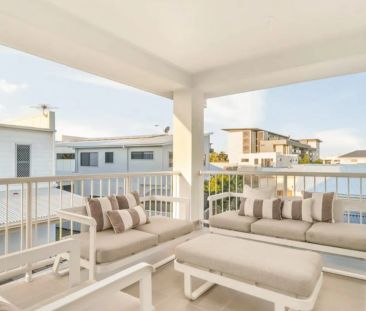 Spacious 5-Bedroom Family Home with Pool, Alfresco & Luxury Finishe... - Photo 2