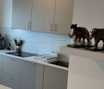 Appartement te huur in Mortsel voor € 995 met 1 slaapkamer - Photo 1