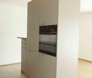 2.5 Zimmer, 65 m², 1. Stock - Photo 2