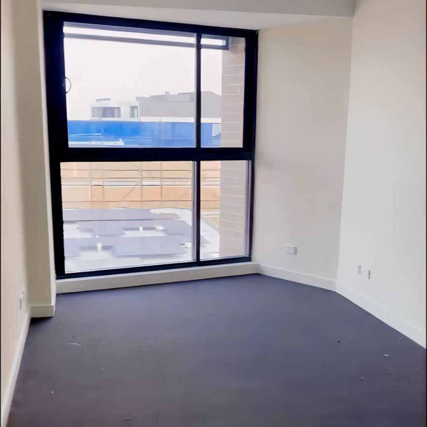 Studio 501 - Photo 1