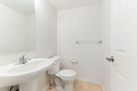 For Lease - 46 Lathbury Street, Brampton, Ontario - Photo 3