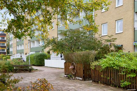 Agnesfridsvägen 95 - Photo 2