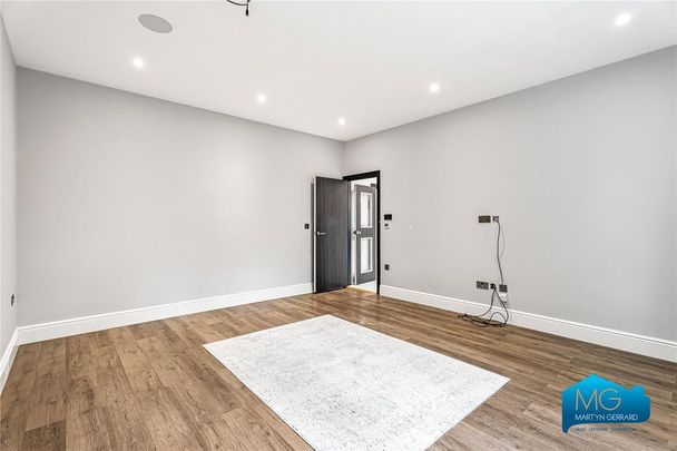 3 bedroom apartment to rent - Photo 1