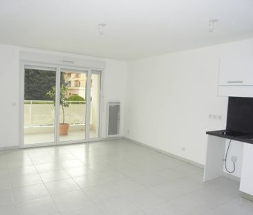 A louer appartement 2 pièces 38 m² avec parking double 13600 La Ciotat - Photo 3