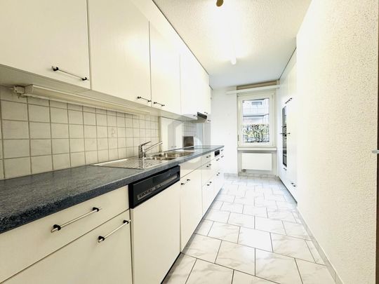 SPACIOUS ROOMS IN A CENTRAL LOCATION - Photo 1