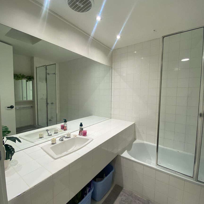 South Yarra - Photo 1