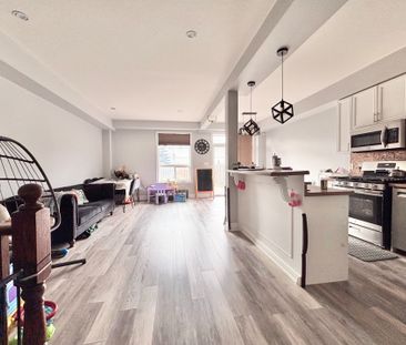 For Lease - 7 MARINA POINT Crescent, Hamilton, Ontario - Photo 1