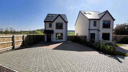 4 bedroom property to rent - Photo 2