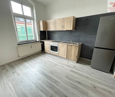 Moderne 1-Raum-Wohnung mit Einbauküche - Photo 1