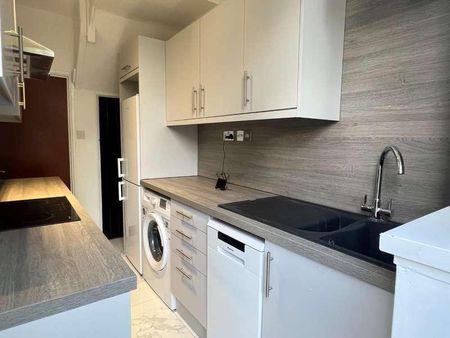 Downing Road, Dagenham, RM9 - Photo 4
