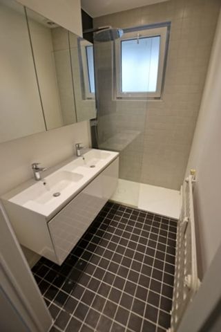 Appartement te huur - Foto 3