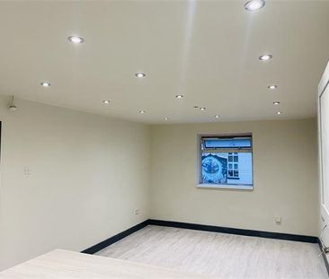 2 bedroom property to rent - Photo 5