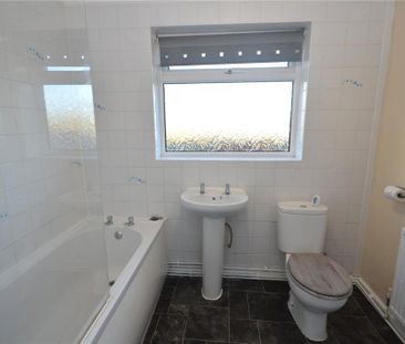 2 bedroom terraced house to rent - Photo 6