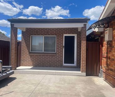 2 Bedroom Granny Flat for rent in Glenfield! - Photo 1