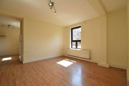 Bronte, Woodlands Village, Sandal, WF1 - Photo 3