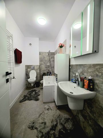 Apartament cu 2 camere, decomandat, zona Moara de Vant - Photo 4