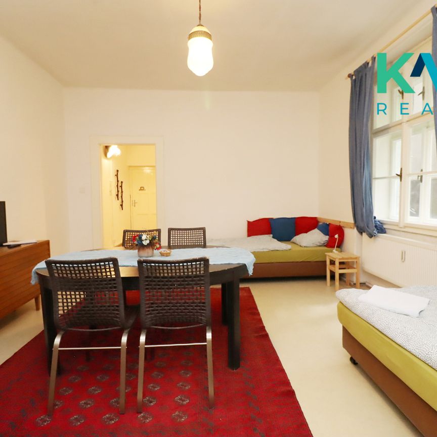 Pronájem bytu 2+1 61 m² - Photo 1