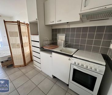 Location Appartement 1 pièce 30m² LA ROCHELLE 17000 - Photo 1