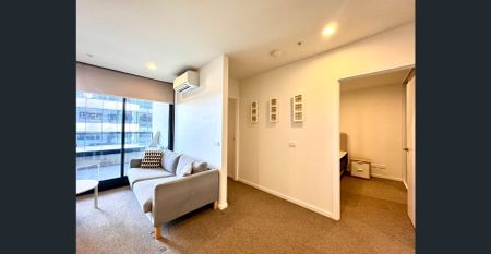 High Floor Splendor: Luxurious Furnished unit in the Heart of Box Hill - Photo 2