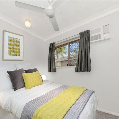 CHARMING HOME WITH PRIME LOCATION! - Photo 1