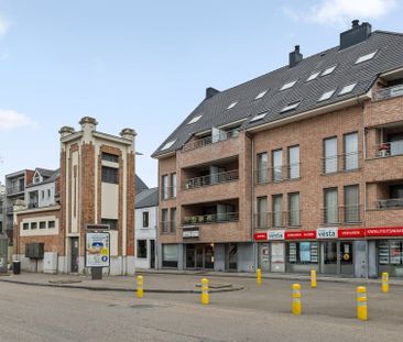 GEMEUBELD APPARTEMENT MET 2 SLAAPKAMERS TE HUUR IN HET HARTJE VAN S... - Photo 2
