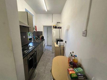 3 bedroom house share to rent - Photo 2