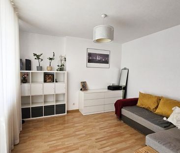 Warszawa, Komorska - Photo 1